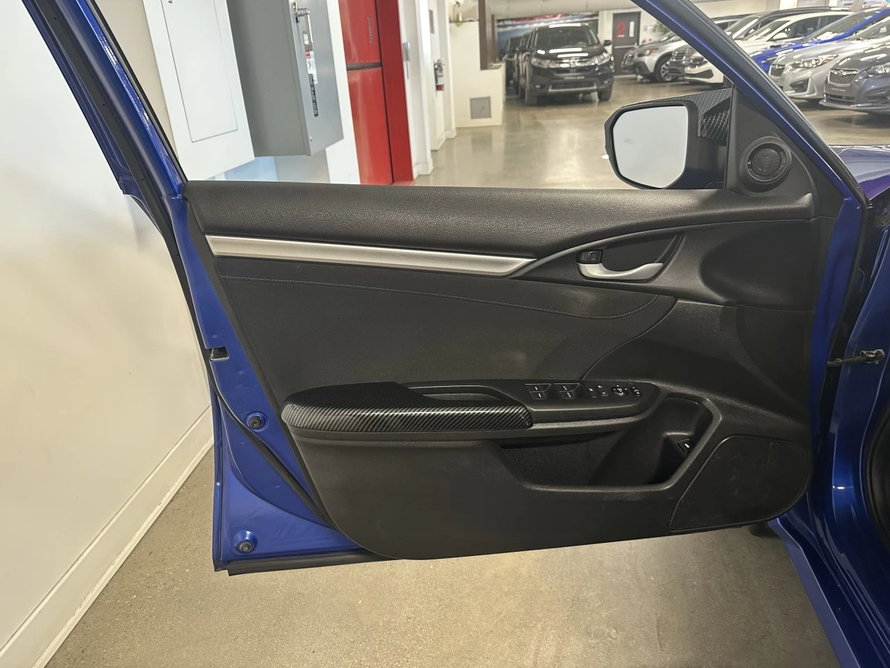 2018 Honda Civic EX Main Image