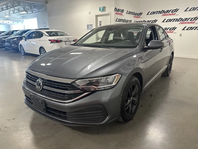 Volkswagen Jetta Comfortline 2024