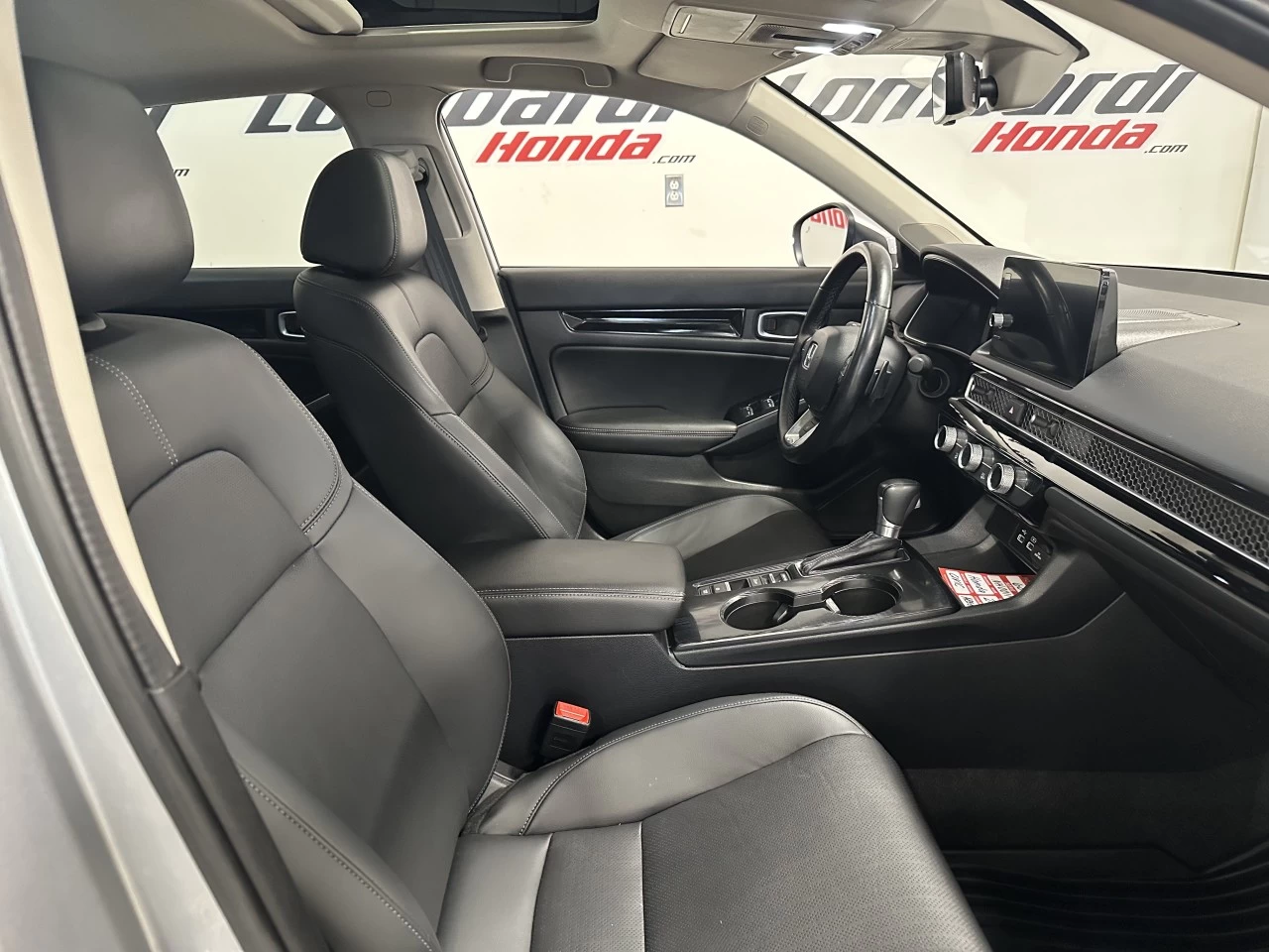 2022 Honda Civic Touring Image principale