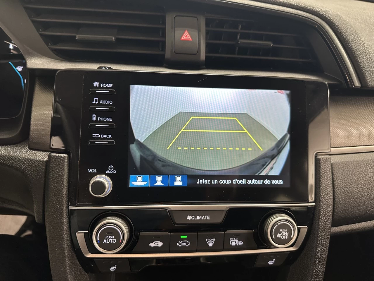 2021 Honda Civic LX Image principale