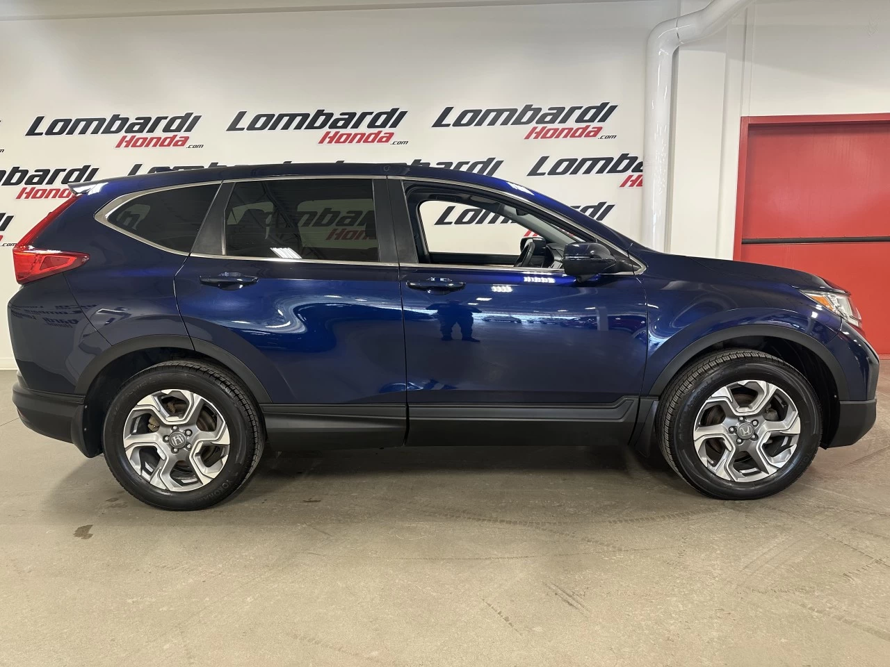 2019 Honda Civic EX Main Image