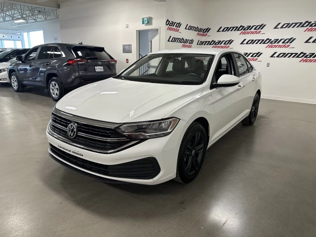 Volkswagen Jetta Comfortline 2024