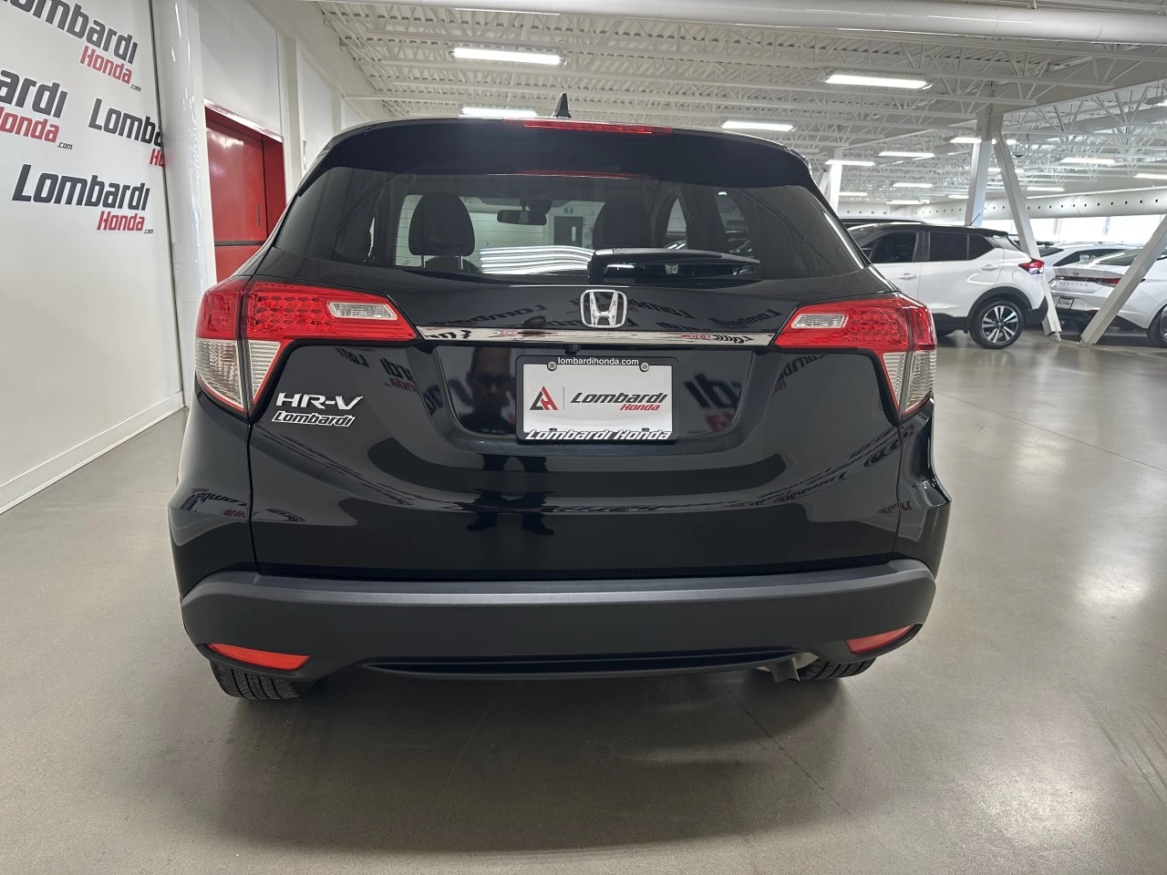 2021 Honda HR-V LX Main Image