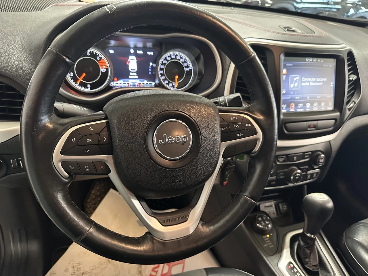 2017 Jeep Cherokee
                                                    Trailhawk Image principale
