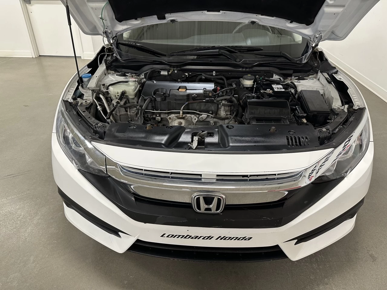 2018 Honda Civic LX Main Image