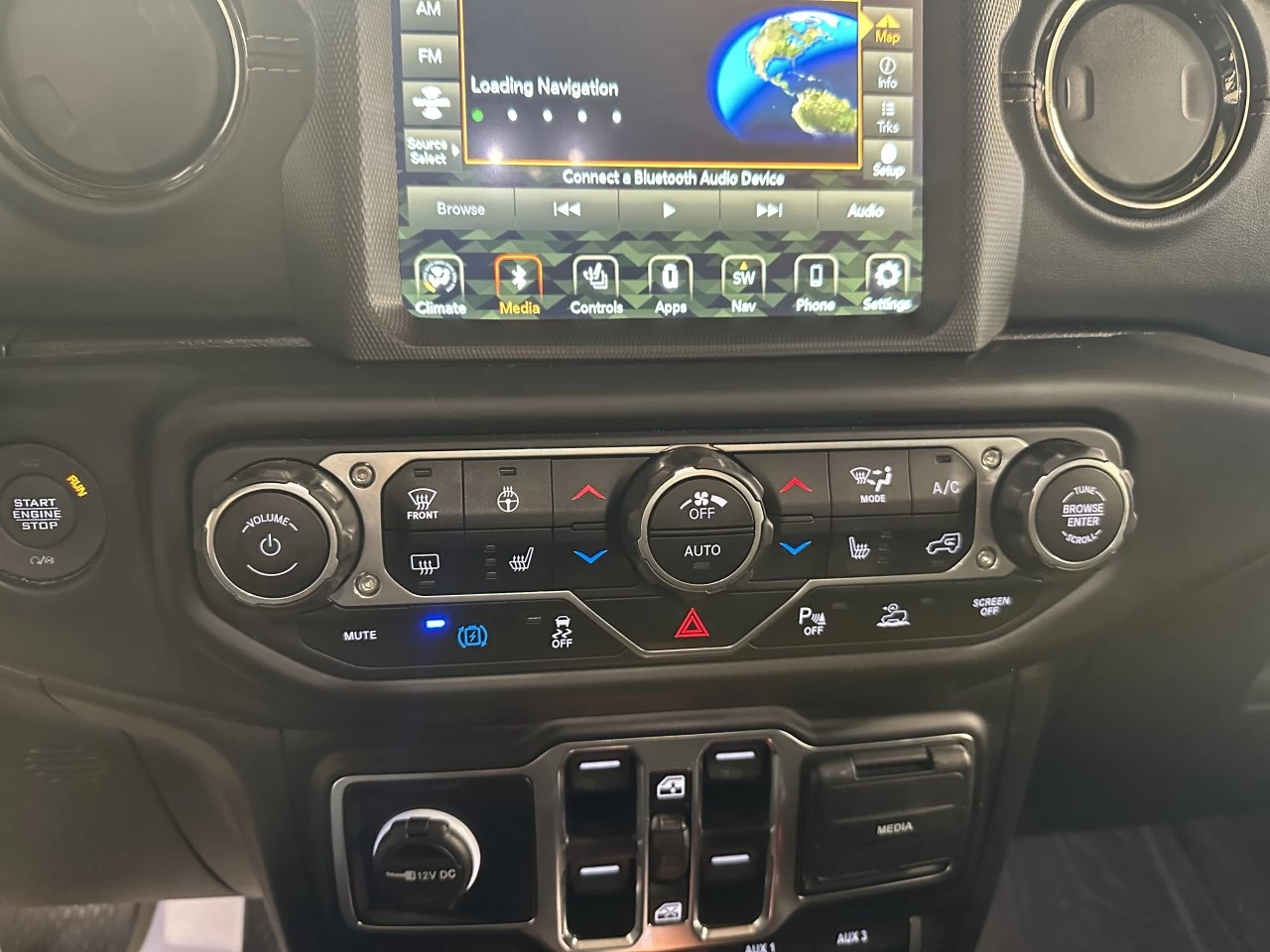 2022 Jeep Wrangler
                                                    Unlimited High Altitude Image principale