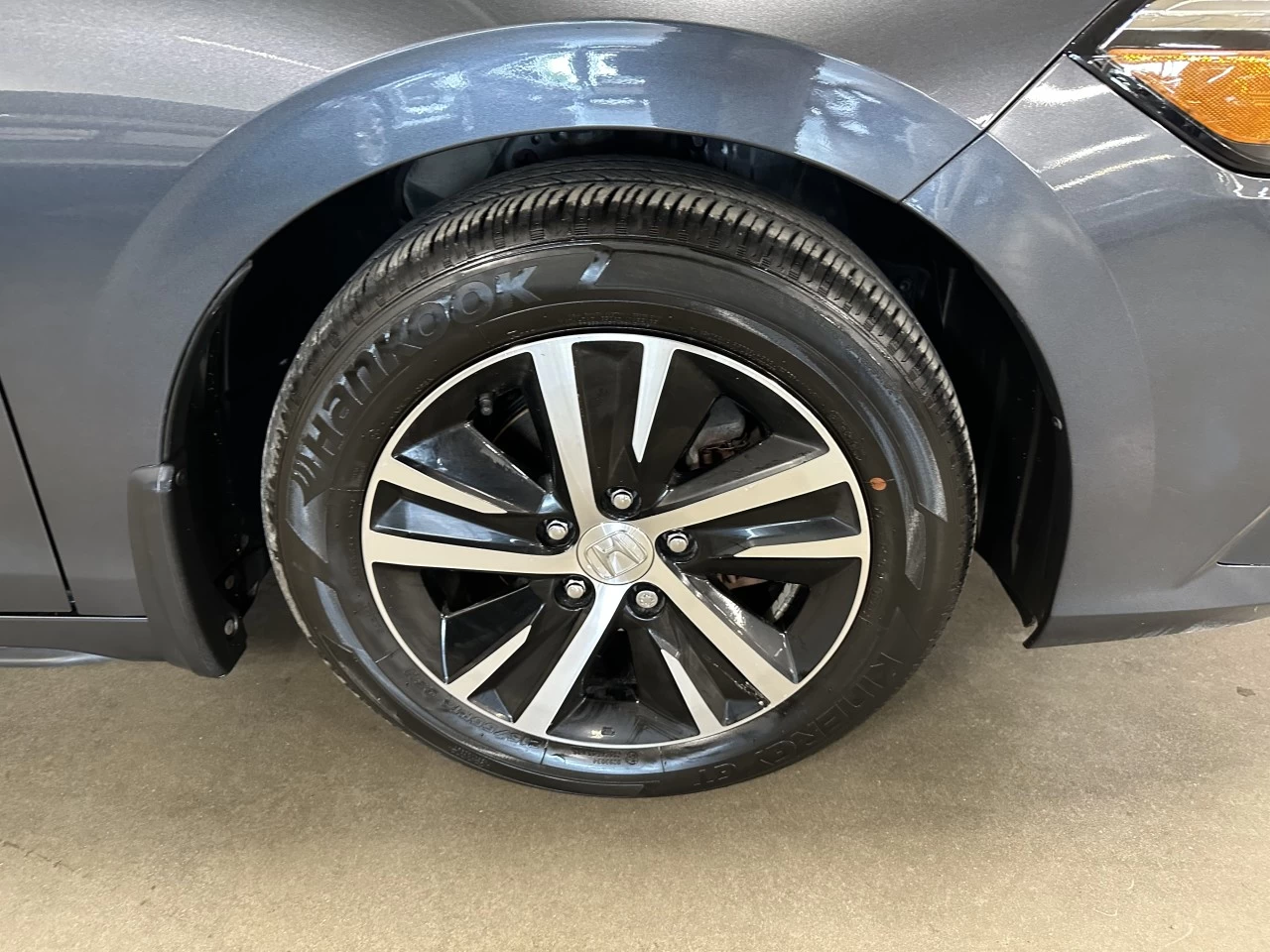 2022 Honda Civic Hayon
                                                    LX Main Image