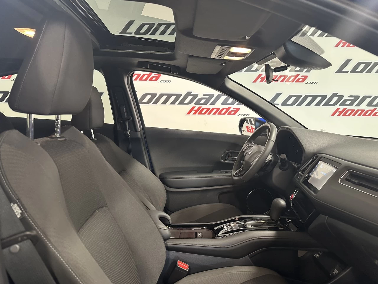 2021 Honda HR-V
                                                    Sport Main Image