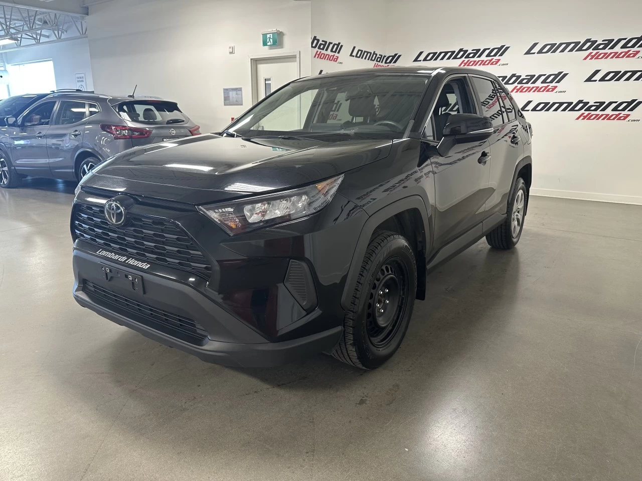 2022 Toyota RAV4 LE Main Image