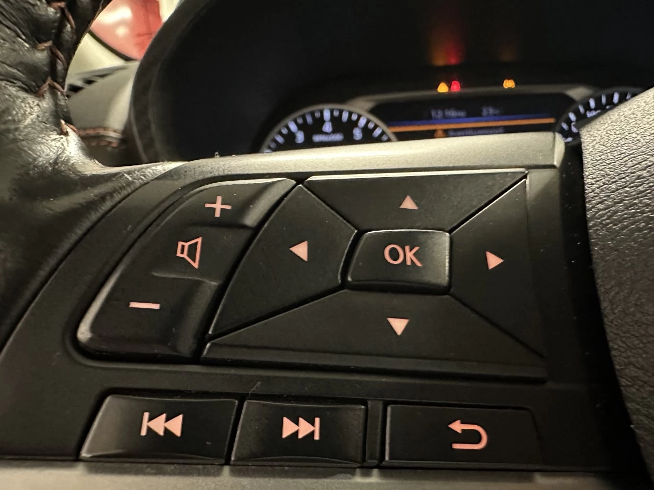 2021 Nissan Sentra SR Main Image