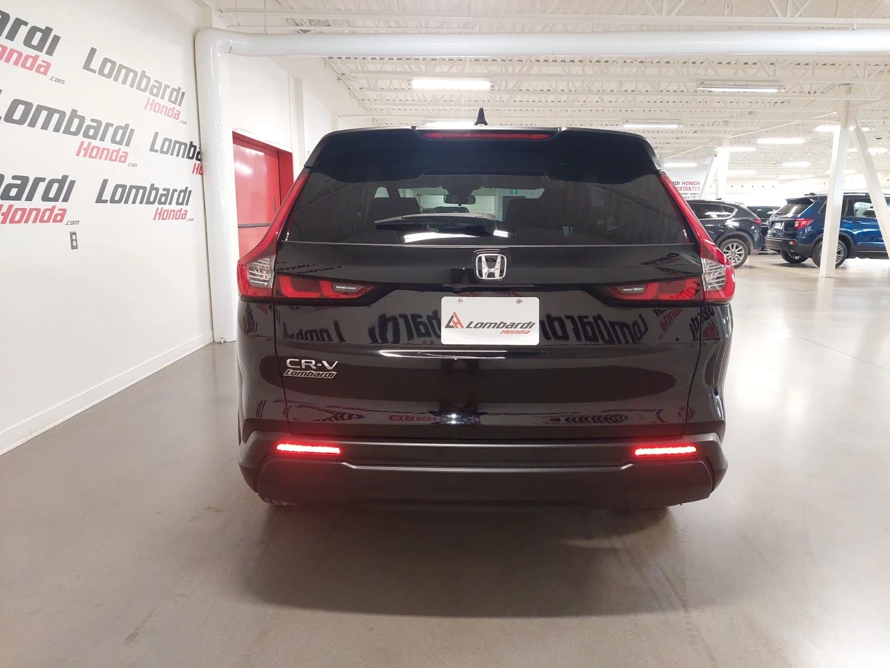 2023 Honda CR-V
                                                    LX Image principale