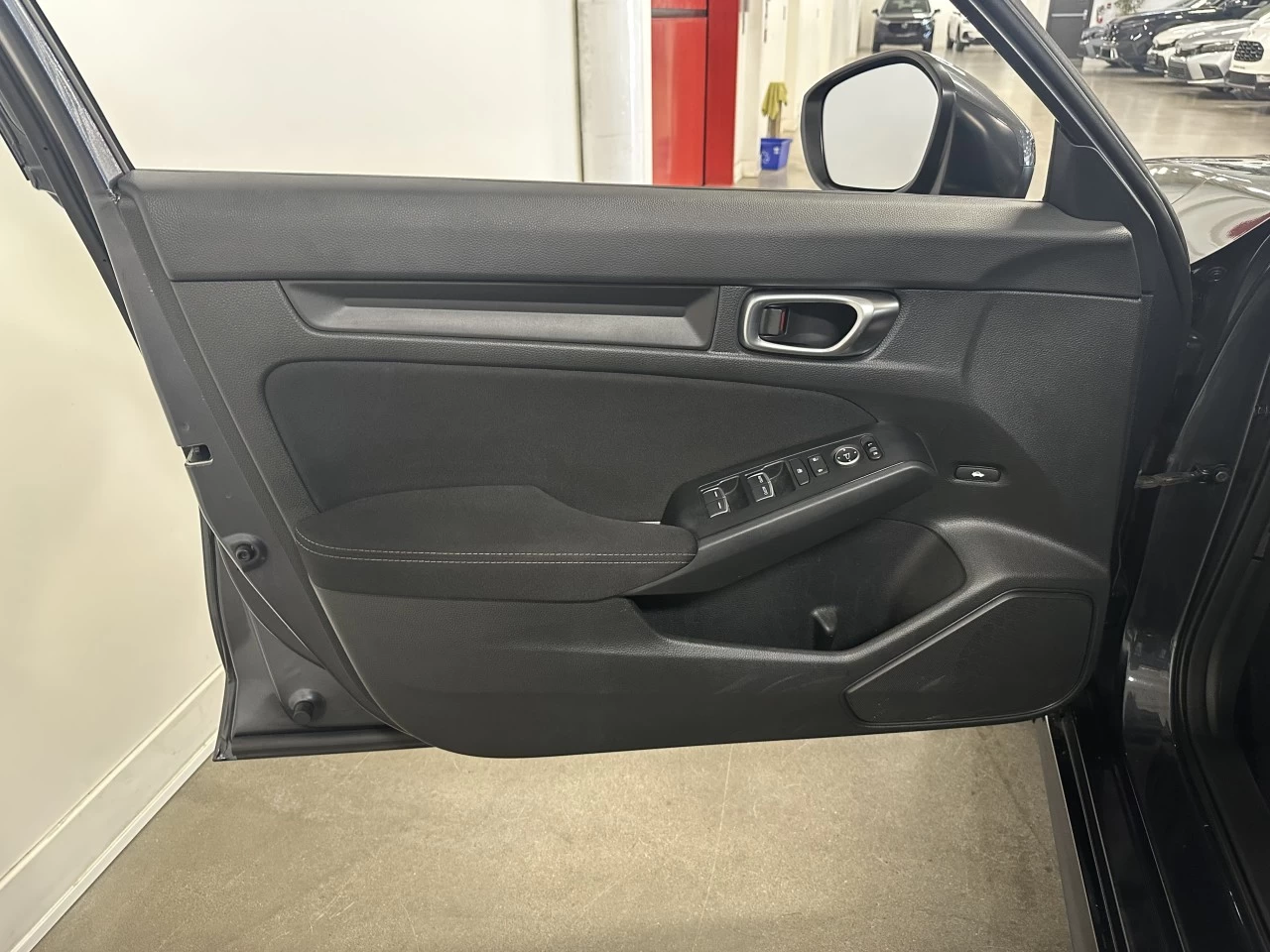 2023 Honda Civic LX Main Image