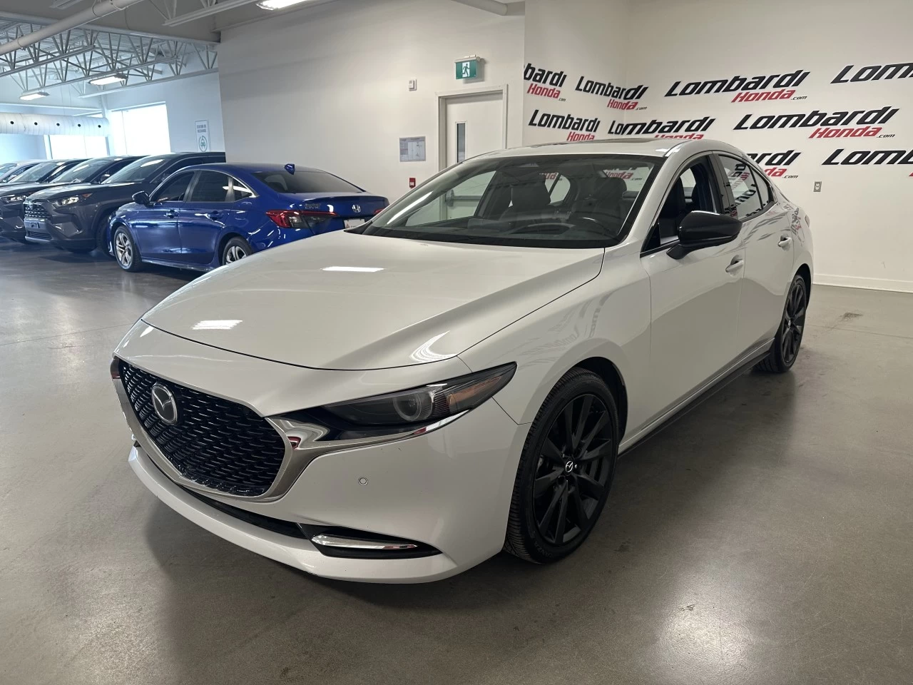 2024 Mazda 3 GT w/Turbo Main Image