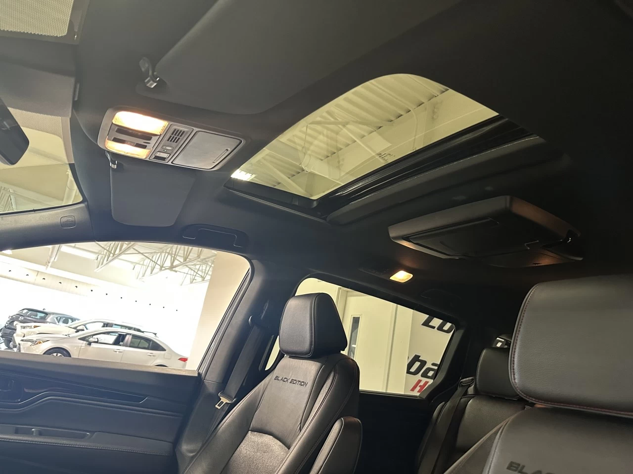 2023 Honda Odyssey Black Edition https://www.lombardihonda.com/resize/b990ff35b810a3abc0cc817b2ca24889-1