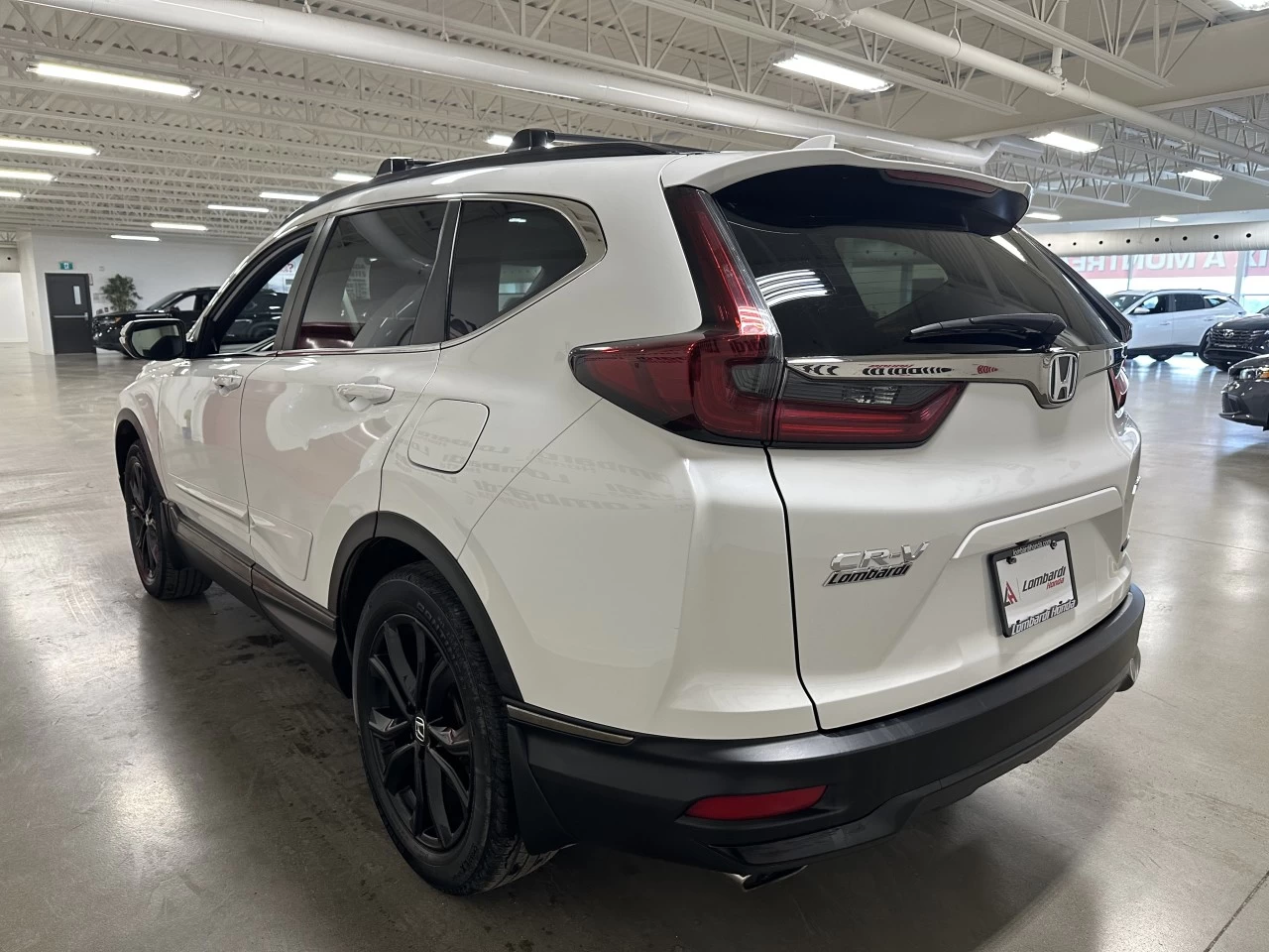 2022 Honda CR-V Touring/Black Edition Image principale