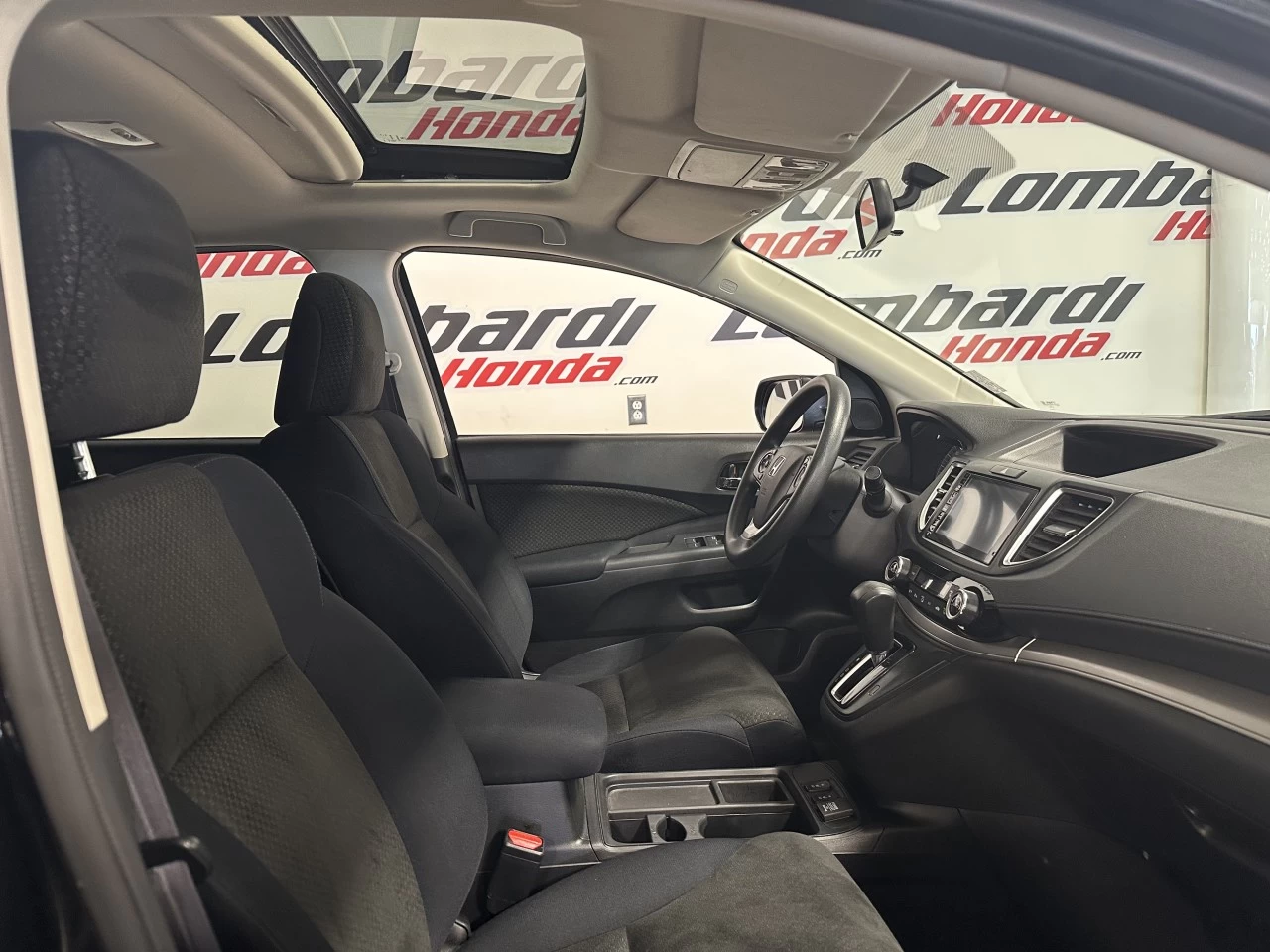 2016 Honda CR-V
                                                    EX Main Image