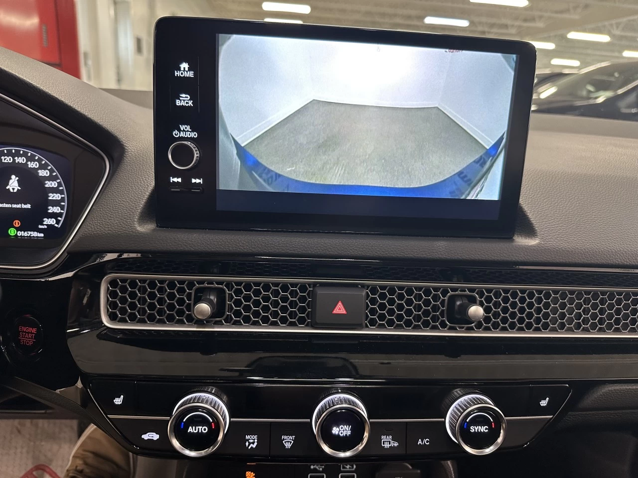 2024 Honda Civic
                                                    Touring Main Image