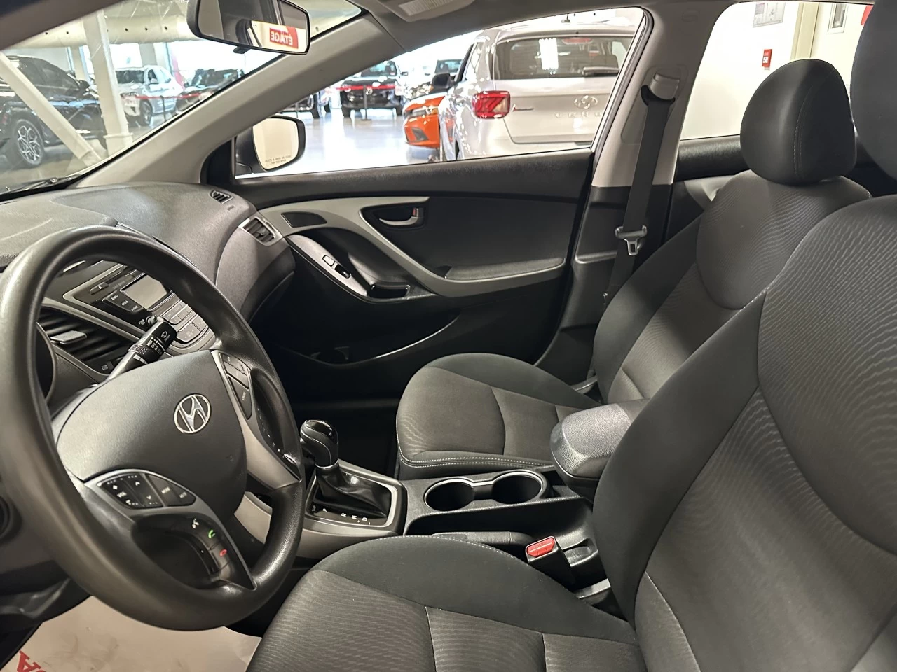 2016 Hyundai Elantra GL Image principale