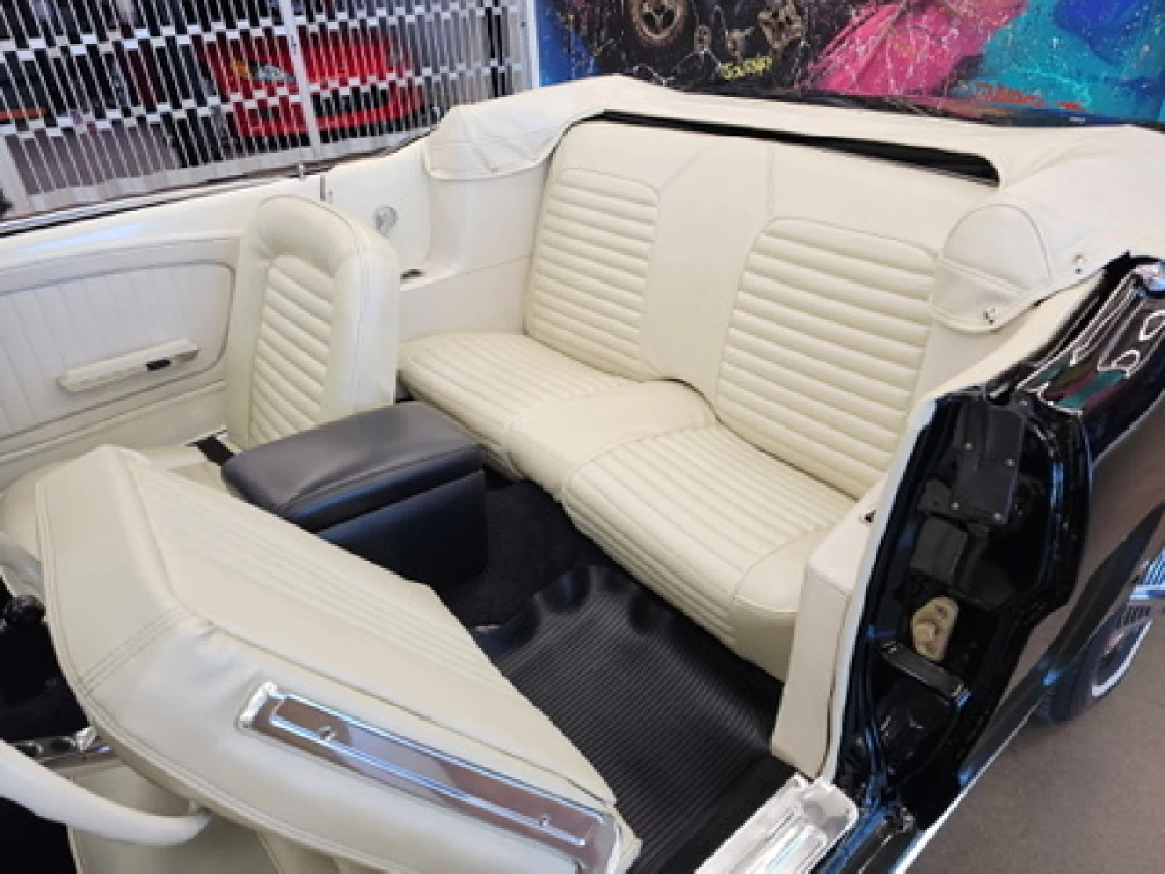 1965 Ford Mustang Ford Mustang Convertible Image principale