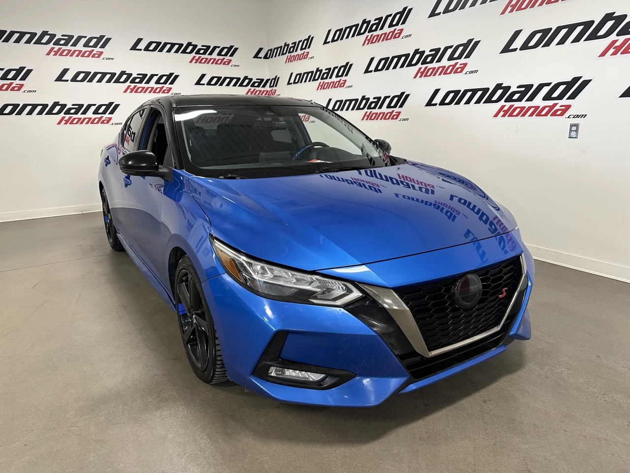 2021 Nissan Sentra SR Main Image