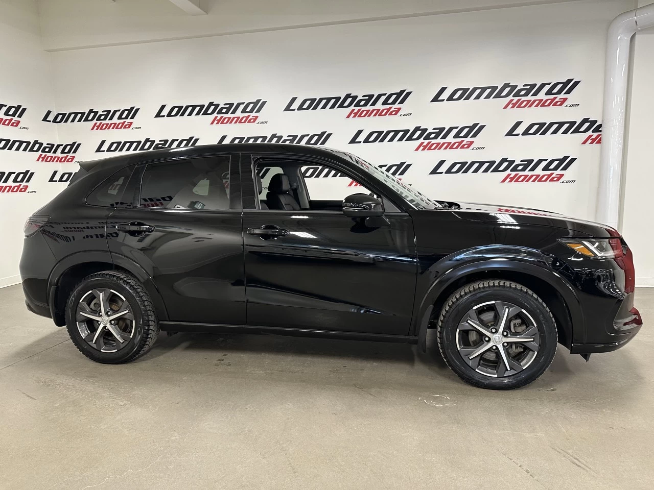 2023 Honda HR-V EX-L Navi Main Image