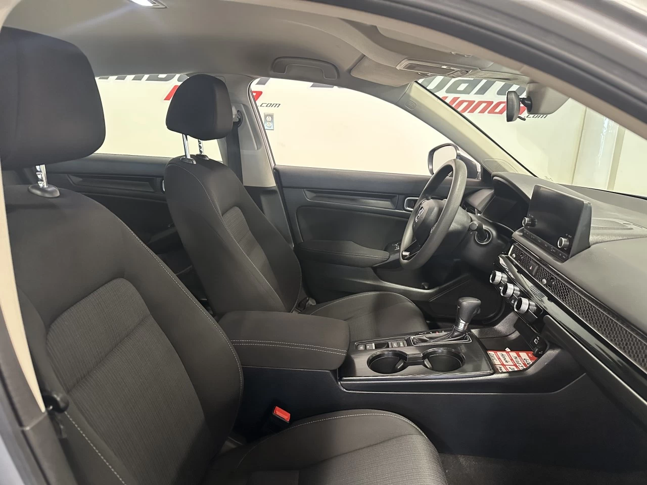 2023 Honda Civic LX Main Image