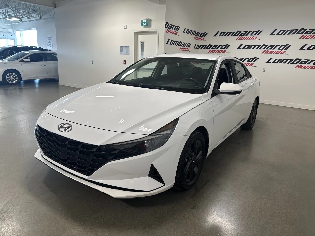 2022 Hyundai Elantra
                                                    Preferred Image principale