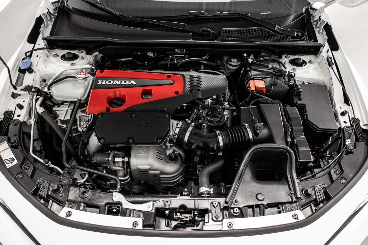 2023 Honda Civic TYPE R https://www.lombardihonda.com/resize/b990ff35b810a3abc0cc817b2ca24889-1