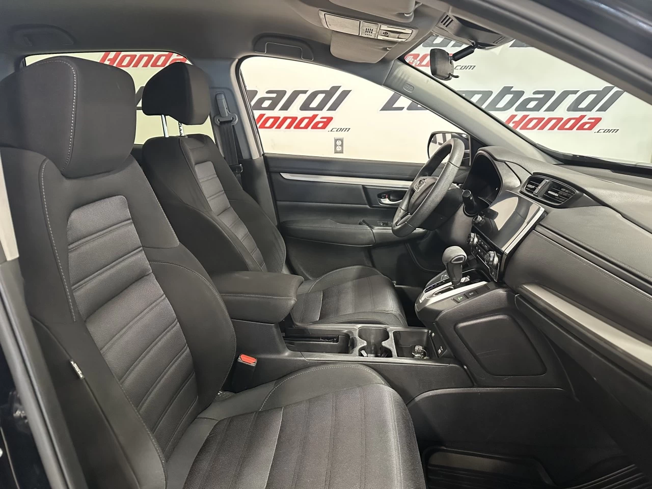 2022 Honda CR-V LX Image principale