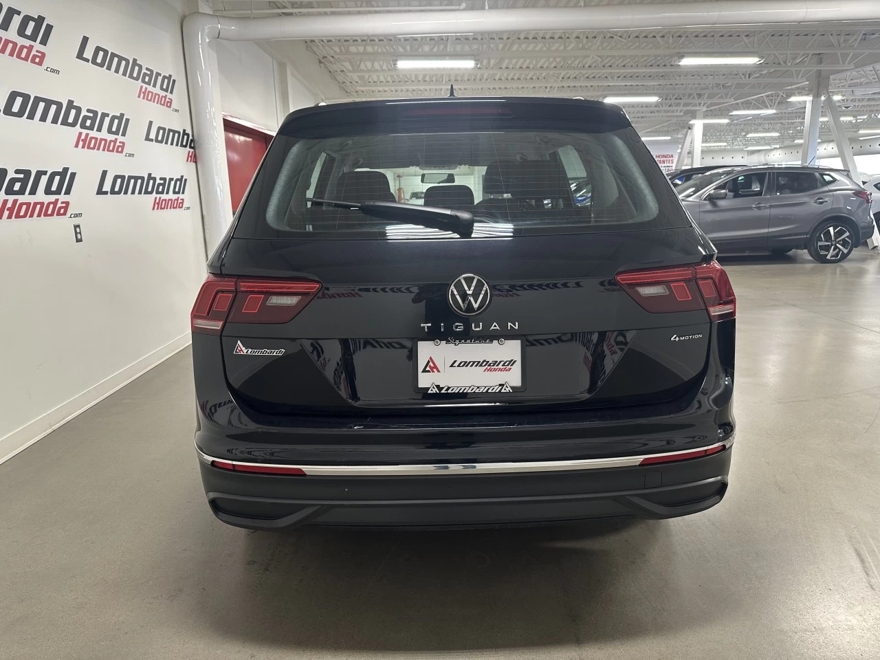2022 Volkswagen Tiguan Trendline Main Image