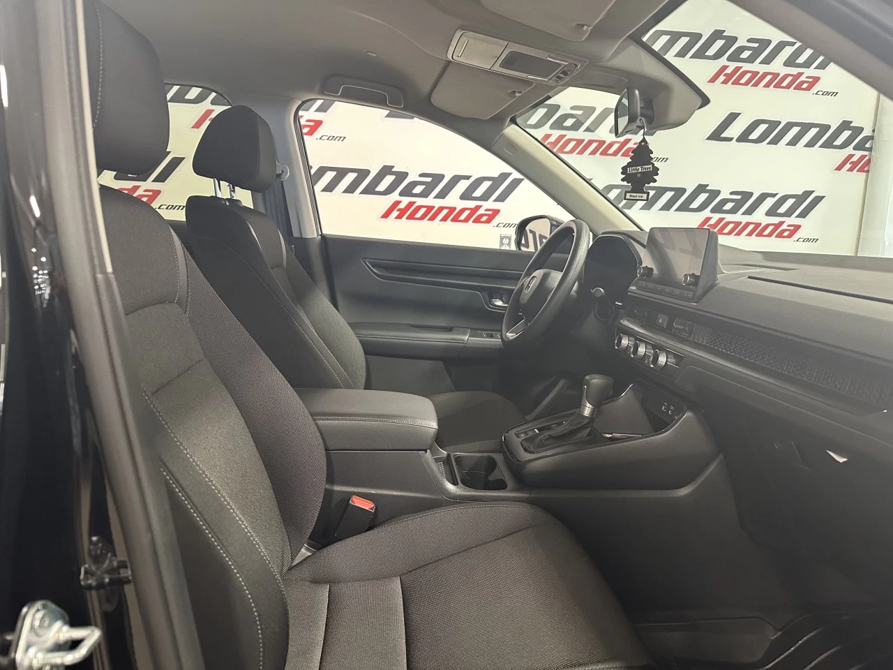 2024 Honda CR-V
                                                    LX Image principale