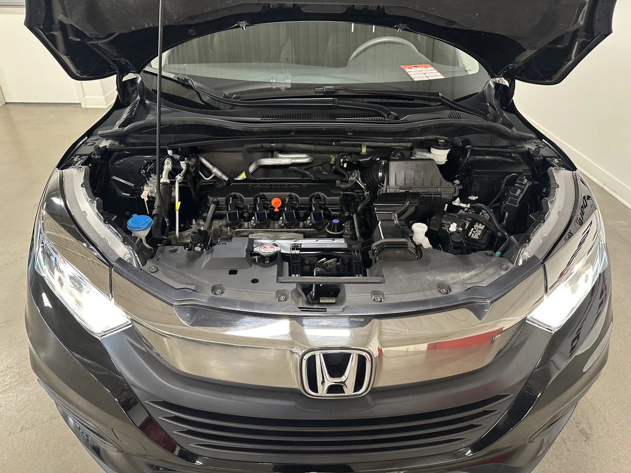 2021 Honda HR-V LX Main Image
