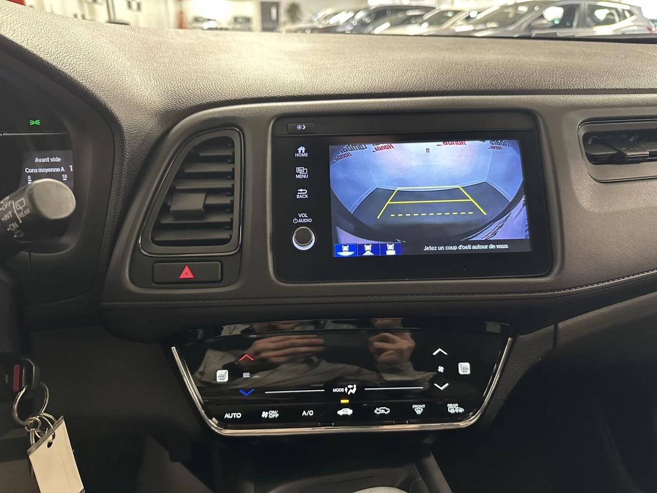 2020 Honda HR-V LX https://www.lombardihonda.com/resize/b990ff35b810a3abc0cc817b2ca24889-1