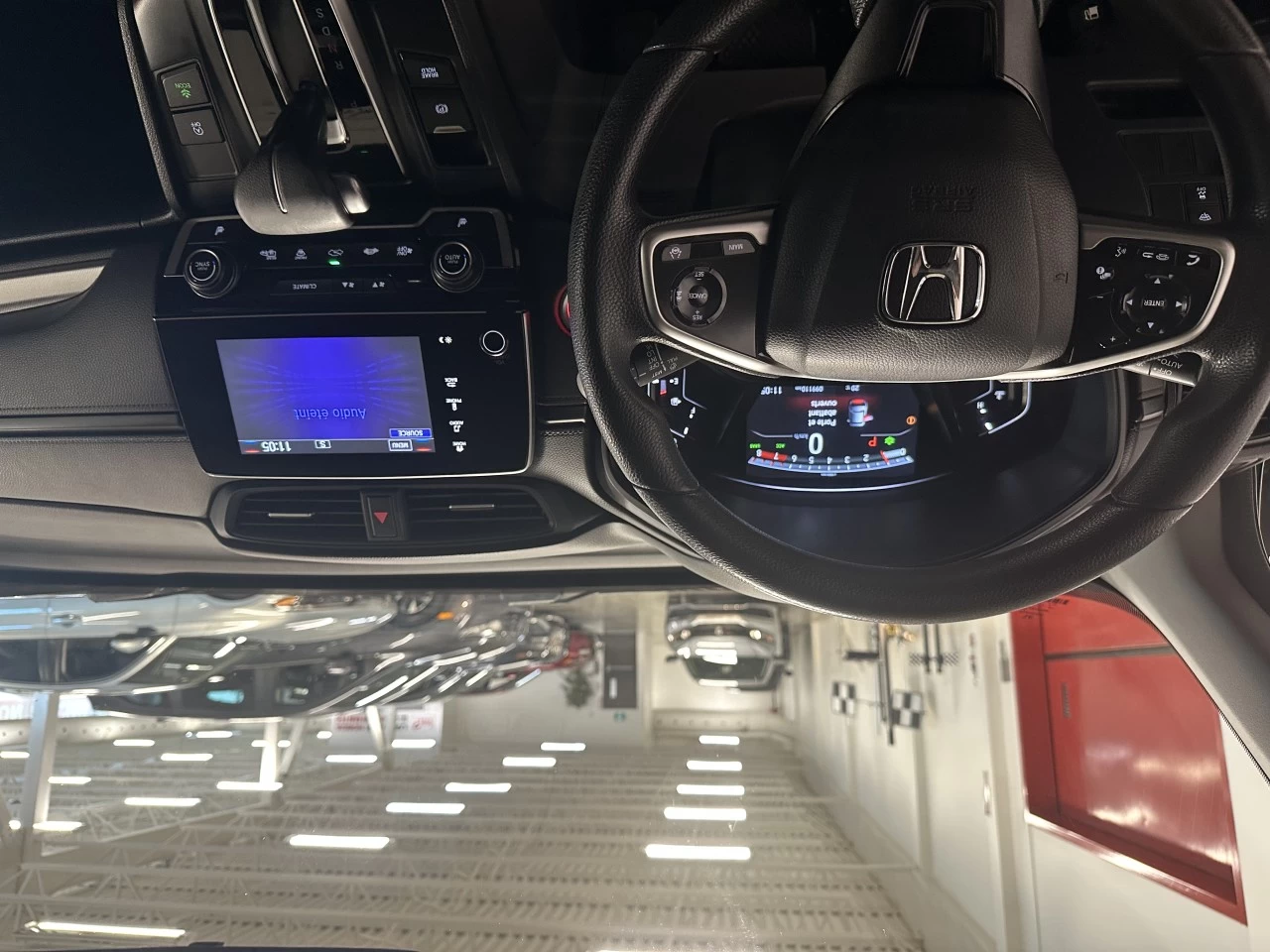 2022 Honda CR-V LX https://www.lombardihonda.com/resize/b990ff35b810a3abc0cc817b2ca24889-1