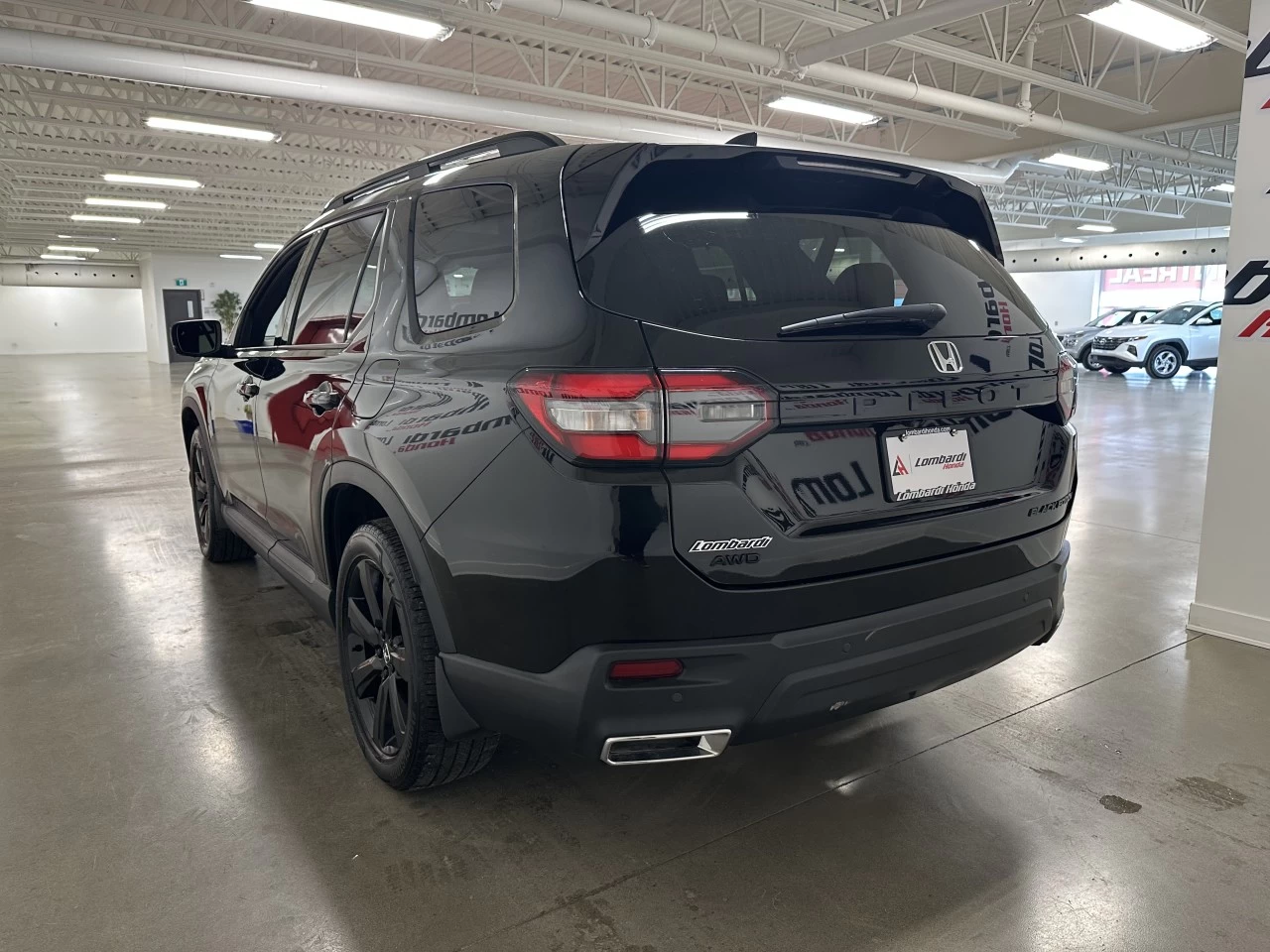 2025 Honda Pilot Black Edition Main Image