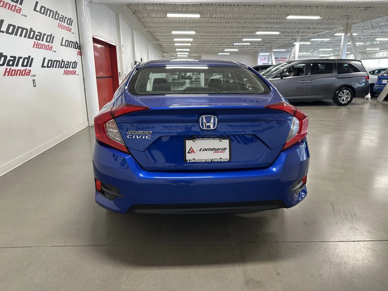 2018 Honda Civic
                                                    LX Image principale