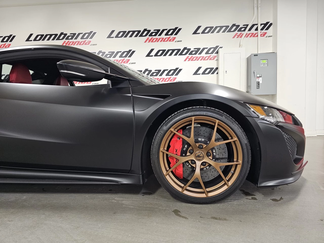 2017 Acura NSX FULL MAT PPF - FULL CARBONE - ORIGINAL - https://www.lombardihonda.com/resize/b990ff35b810a3abc0cc817b2ca24889-1