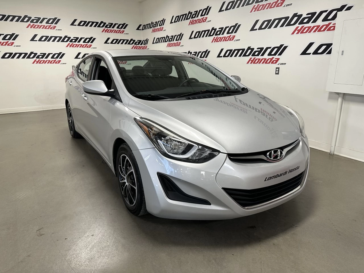 2016 Hyundai Elantra GL Image principale