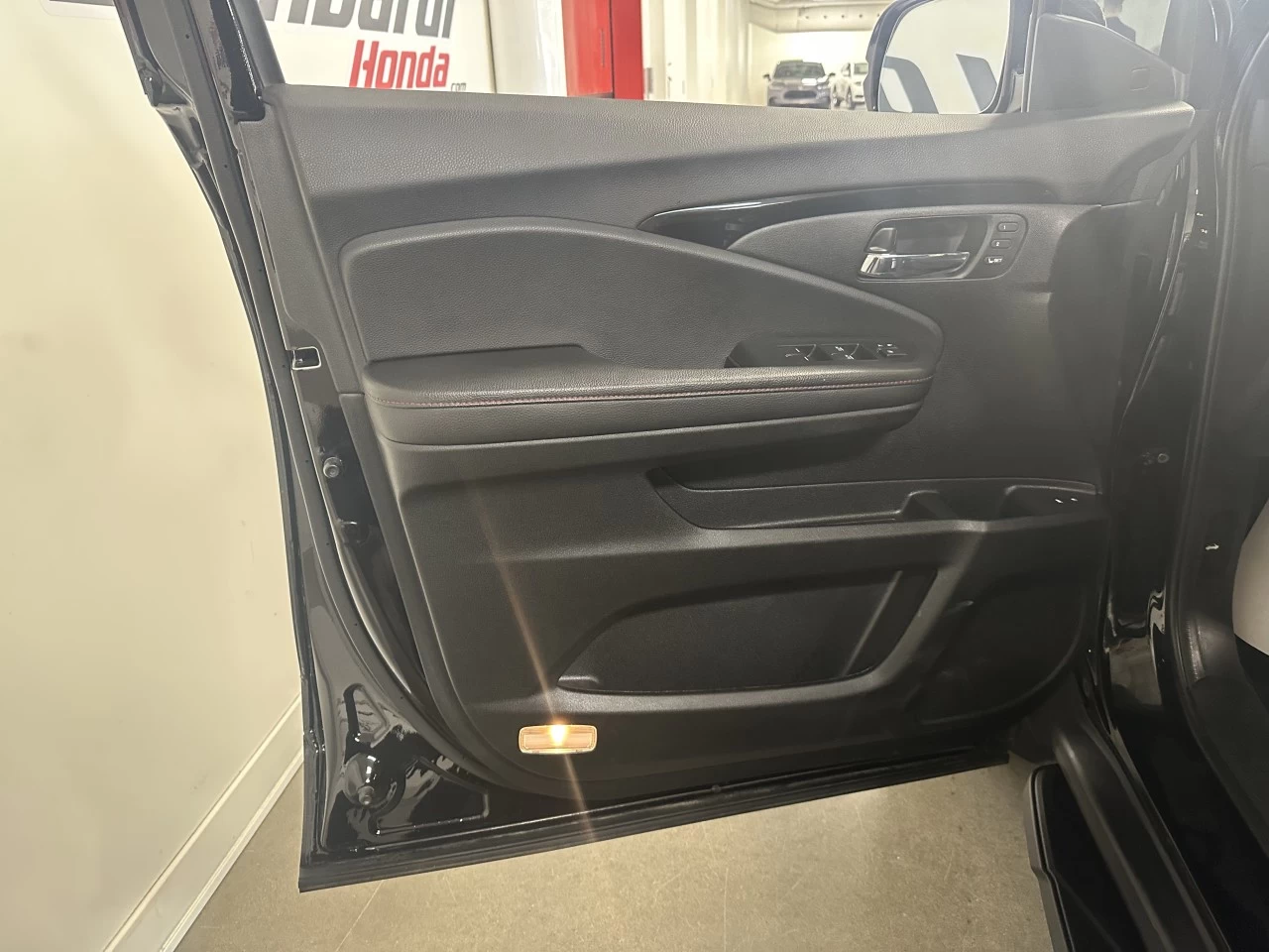 2022 Honda Pilot Black Edition Image principale