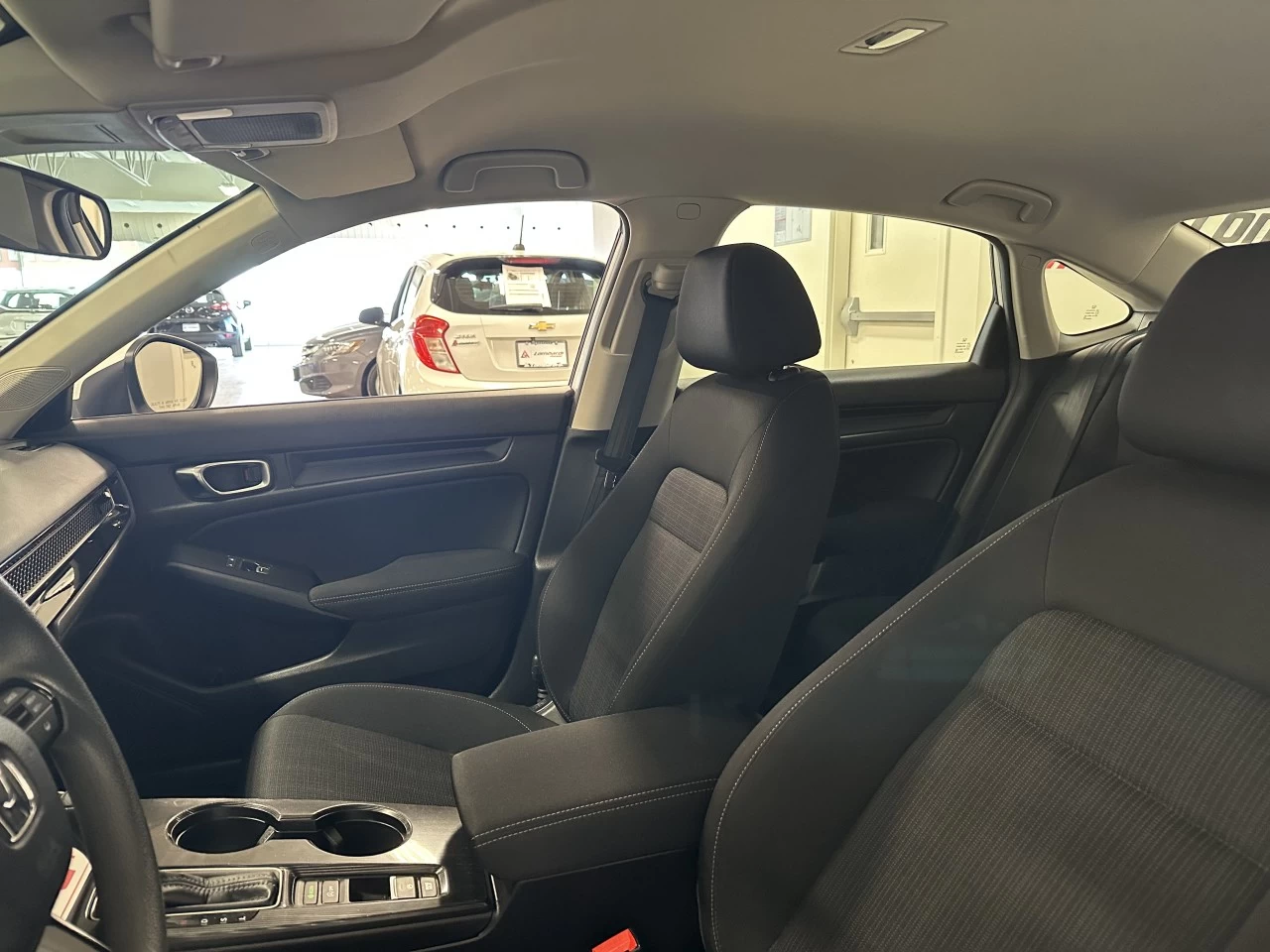 2022 Honda Civic LX Main Image