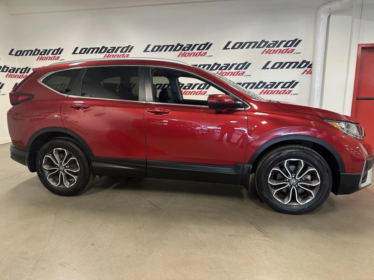 2021 Honda CR-V
                                                    EX-L Main Image