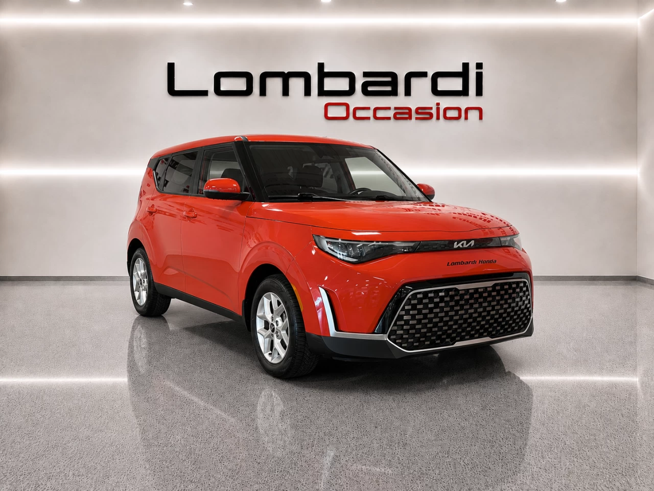 2023 Kia Soul EX Main Image
