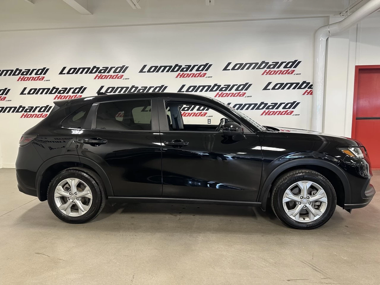 2023 Honda HR-V
                                                    LX Image principale