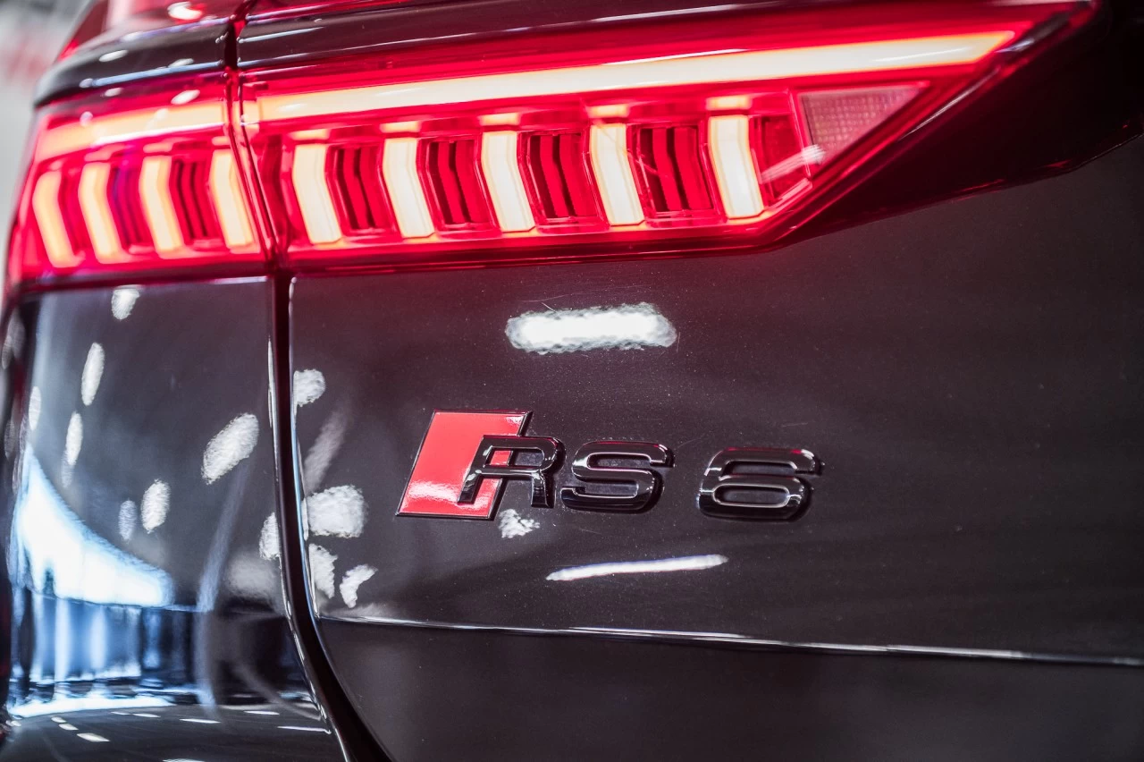 2024 Audi RS6 Performance Main Image