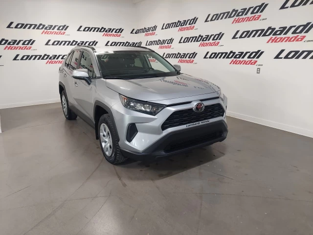 Toyota RAV4 LE 2021
