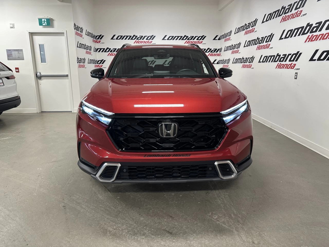 2023 Honda CR-V Touring Main Image