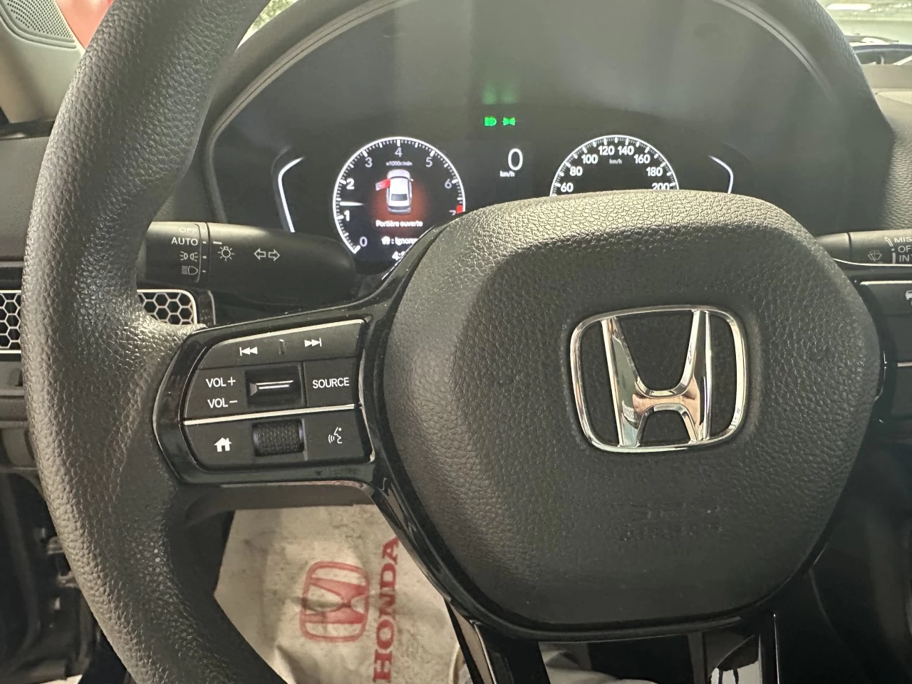 2022 Honda Civic
                                                    LX Main Image