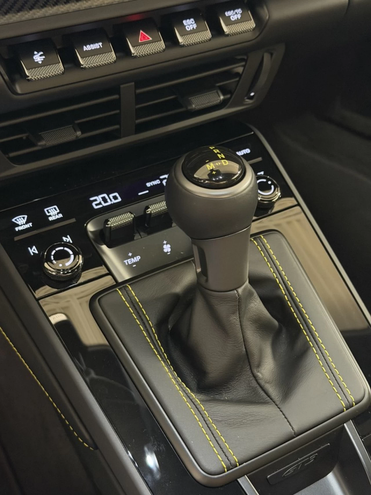 2026 Porsche 911 GT3 Main Image