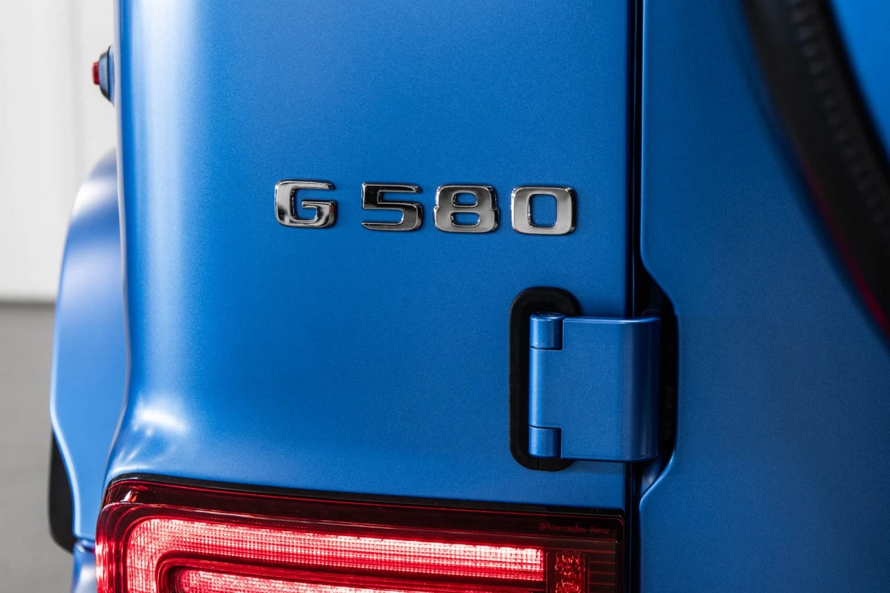 2025 Mercedes-Benz G63 AMG G 580e https://www.lombardihonda.com/resize/b990ff35b810a3abc0cc817b2ca24889-1