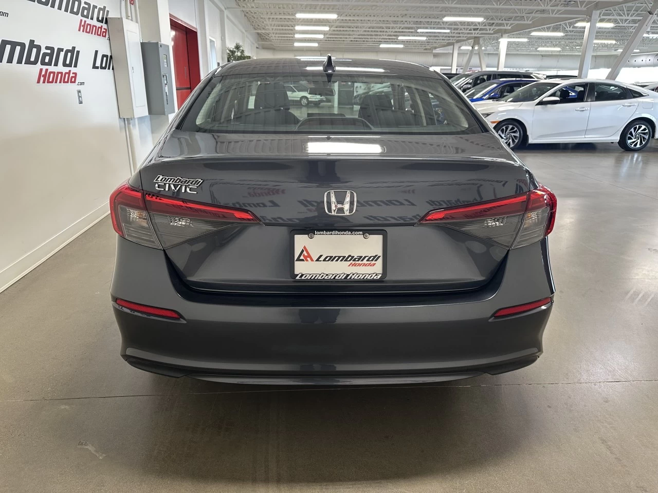 2023 Honda Civic
                                                    EX Image principale